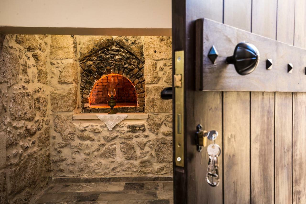 Willa Nepheli Stone House Plátanos Zewnętrze zdjęcie